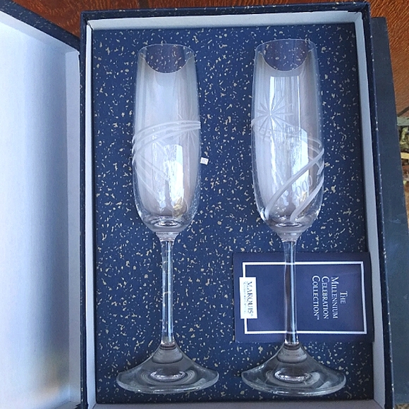 NEW Waterford Marquis Crystal Champagne Flutes The Millennium Celebration Glass - Picture 1 of 12